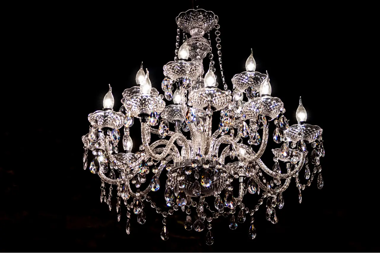 Chandelier Not Turning On